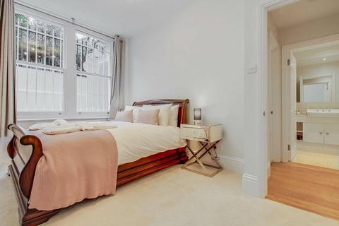 2 bedroom flat for sale, Rosary Gardens, South Kensington, London, SW7