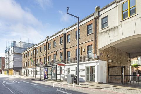 98 White Lion Street, London, N1 9PF
