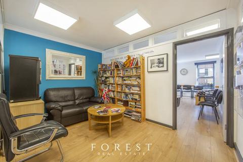 98 White Lion Street, London, N1 9PF