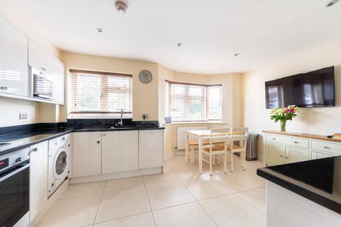 4 bedroom semi-detached house for sale, Manor Gardens, Ruislip, HA4