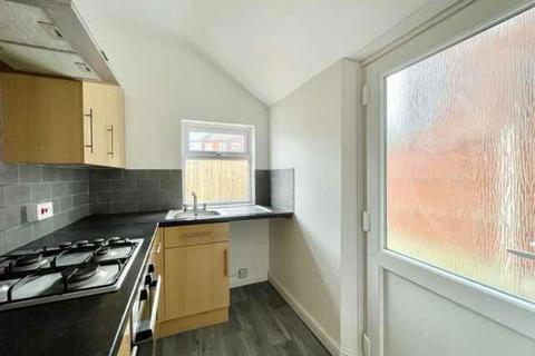 2 bedroom terraced house for sale, Sherwood Street, Kirkby-in-Ashfield, Nottingham, Nottinghamshire, NG17 9HQ