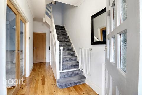 321 Aldborough Road South, Ilford, IG3 8JE
