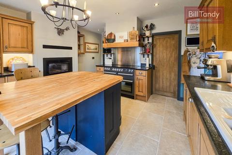 60 Alrewas Road, Kings Bromley, Burton-on-trent, DE13 7HW
