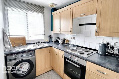 1 bedroom maisonette for sale, Swinford Hollow, Northampton