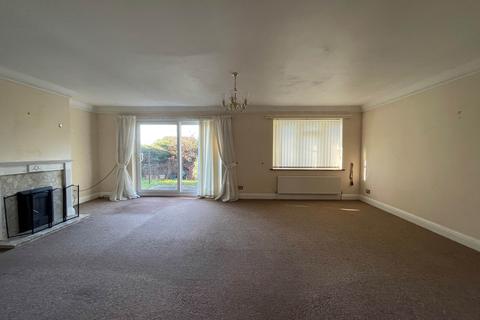 4 bedroom detached bungalow for sale, St. Johns Drive, Westham BN24