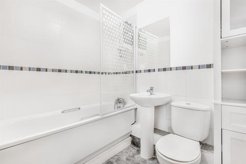Flat 34, Harkness Court Cleeve Way, Sutton, SM1 3TX
