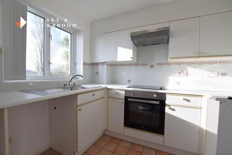 2 bedroom ground floor flat for sale, Marina Point, West Road, Clacton-on-Sea