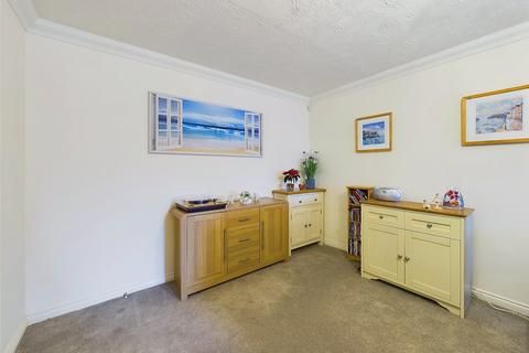 2 bedroom apartment for sale, Heathville Road, Gloucester, Gloucestershire, GL1