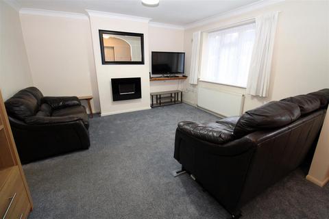 2 bedroom bungalow for sale, Bridge Road, Erith