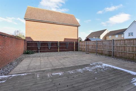 3 bedroom link detached house to rent, Juniper Road, Red Lodge, IP28 8TX