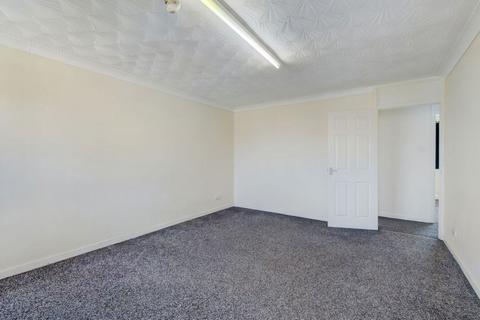 2 bedroom bungalow to rent, Yew Tree Grove, Boston