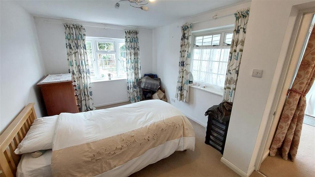 Bedroom /