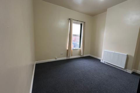 3 bedroom terraced house to rent, Wellington Road, Handsworth  B20