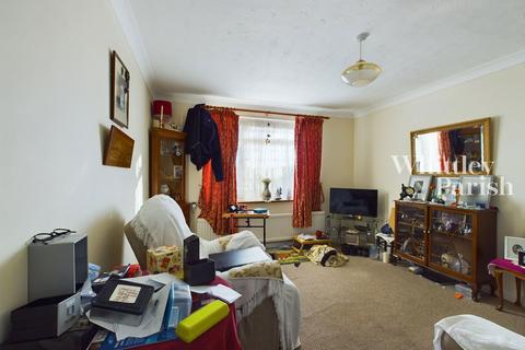 2 bedroom flat for sale, Jennings Way, Diss