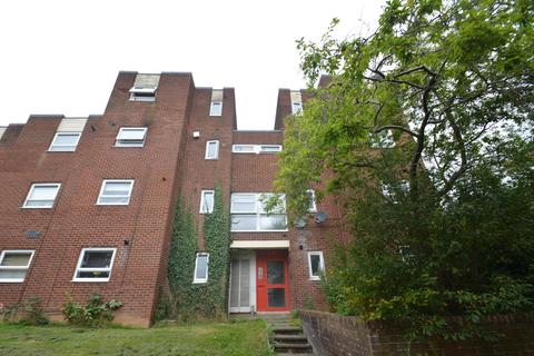 2 bedroom maisonette to rent, Beaconsfield, Telford, TF3