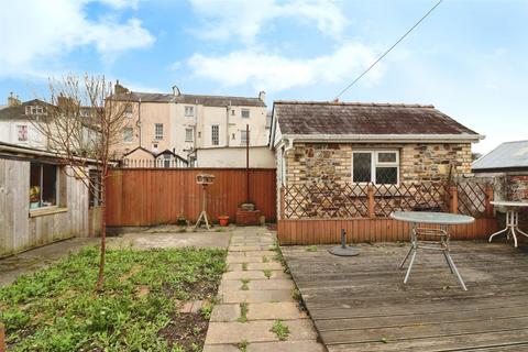 3 bedroom terraced house for sale, Gloster Road, Barnstaple