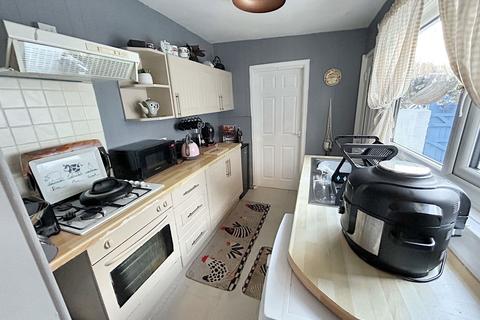 3 bedroom terraced house for sale, Monarch Terrace, Blaydon, Blaydon-on-Tyne, Tyne and Wear, NE21 4BW