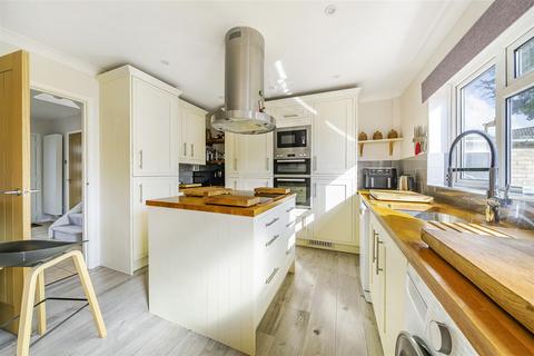 4 bedroom detached house for sale, Pine Close, Brantham, Manningtree