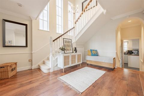 4 bedroom detached house for sale, CHALKWELL AVENUE, Chalkwell