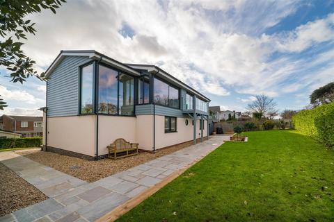 4 bedroom detached house for sale, Yarmouth, Isle of Wight