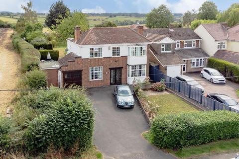 3 bedroom detached house for sale, Uppingham Road, Houghton-On-The-Hill, Leicester