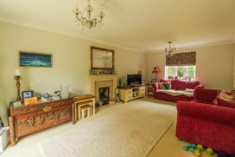 3 Damms Pastures, Highfields Caldecote, Cambridge, CB23 7ZA