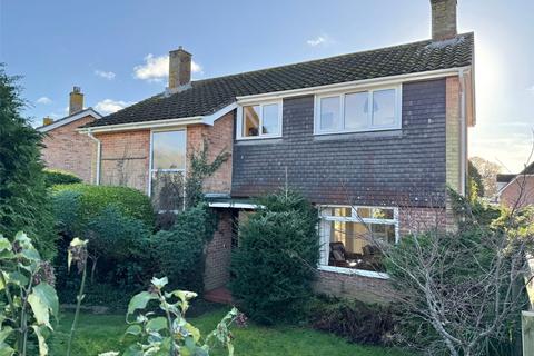 Firmount Close, Everton, Lymington, Hampshire, SO41