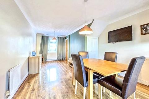 30 Garside Grove, Peterlee, SR8 2QB