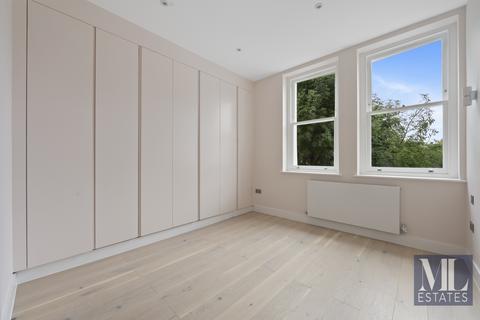 2 bedroom flat for sale, Priory Road, London NW6