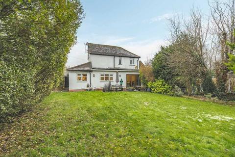 3 bedroom detached house for sale, Nicol Road, Chalfont St Peter SL9