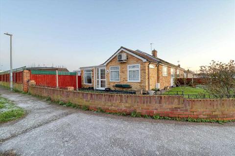 3 bedroom bungalow for sale, Great Clacton CO15