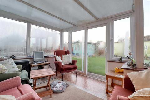 3 bedroom bungalow for sale, Great Clacton CO15