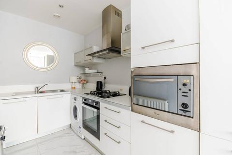 1 bedroom flat for sale, Nevern Square, Earls Court, London, SW5