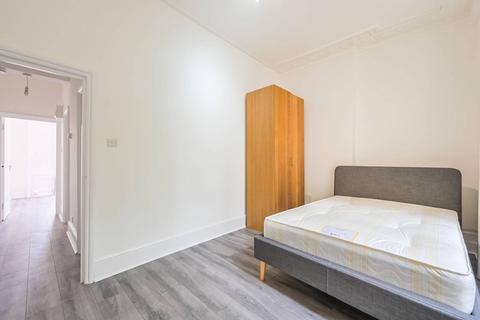 1 bedroom flat to rent, Muswell Avenue, Muswell Hill, London, N10