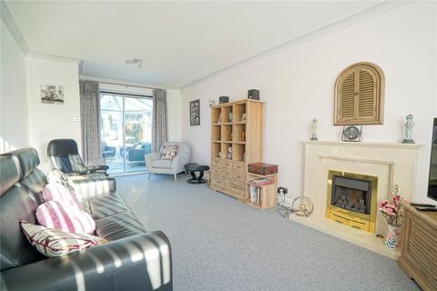2 bedroom bungalow for sale, Shoreham Drive, Moorgate, Rotherham, South Yorkshire, S60