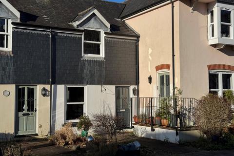 2 bedroom terraced house to rent, New Walk, Totnes TQ9