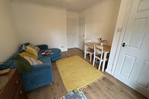 2 bedroom terraced house to rent, New Walk, Totnes TQ9