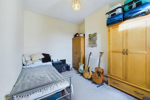 138 Balmoral Road, Northampton, NN2 6JZ