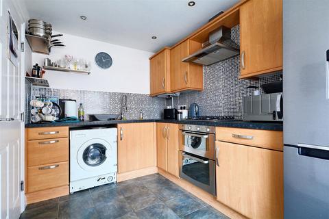 18 Balshaw Way, Chilwell, Nottingham, NG9 6RQ