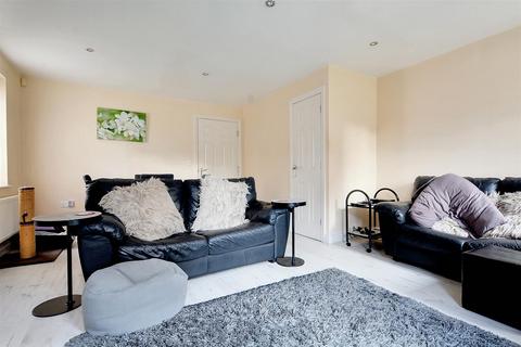 18 Balshaw Way, Chilwell, Nottingham, NG9 6RQ
