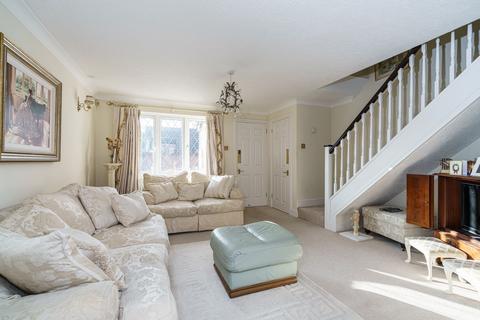 3 bedroom end of terrace house for sale, Groves Close, Bourne End, SL8