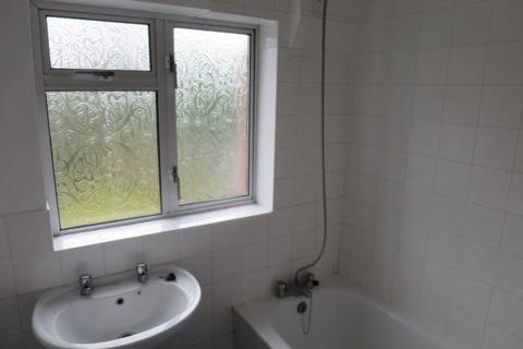 4 bedroom house share to rent, Headley Way