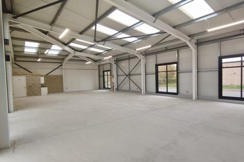 Showroom to rent, Unit 101, Tern Valley Business Park, Market Drayton, TF9 3AG