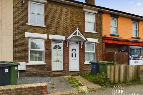 2 bedroom terraced house for sale, Tonbridge Road, Maidstone, Kent, ME16 8NH