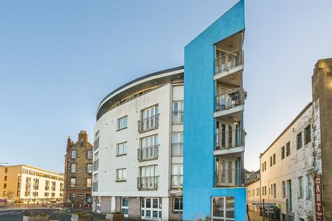 1 bedroom ground floor flat for sale, Coburg Street, The Shore, Edinburgh, EH6