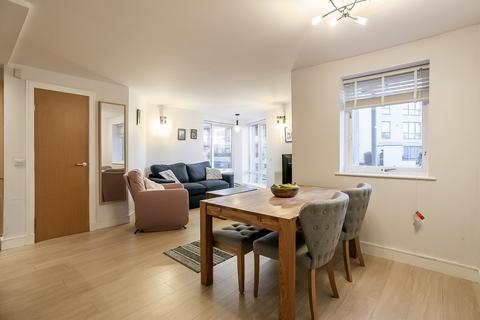 1 bedroom ground floor flat for sale, Coburg Street, The Shore, Edinburgh, EH6