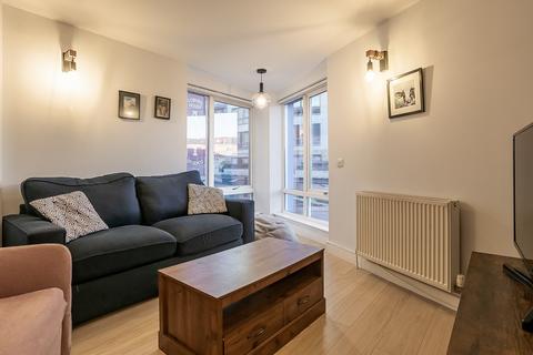 1 bedroom ground floor flat for sale, Coburg Street, The Shore, Edinburgh, EH6