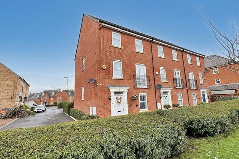 4 bedroom townhouse for sale, Lingwell Park, Widnes, Cheshire