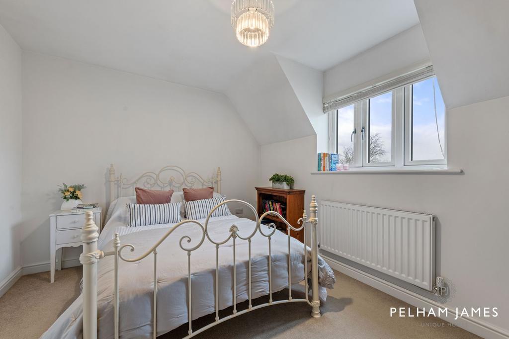 Bedroom 3 - Clipsham House, Deeping St James