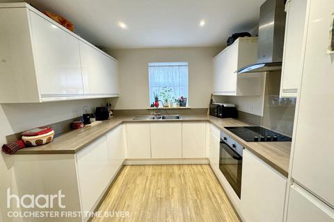 3 bedroom terraced house for sale, Barrack Street, Colchester